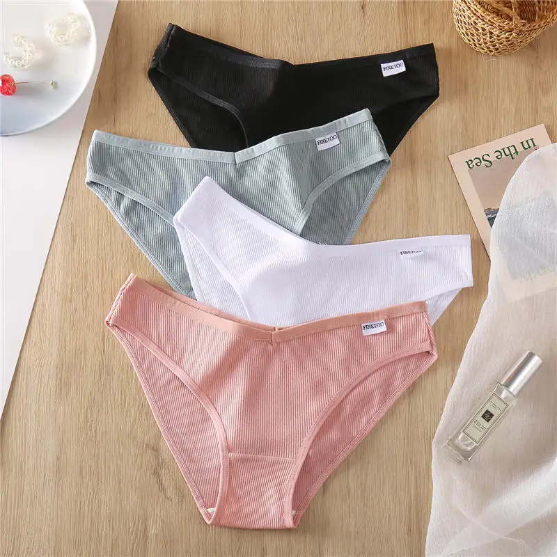 Women's Breathable Cotton Panties 4 Pcs Set